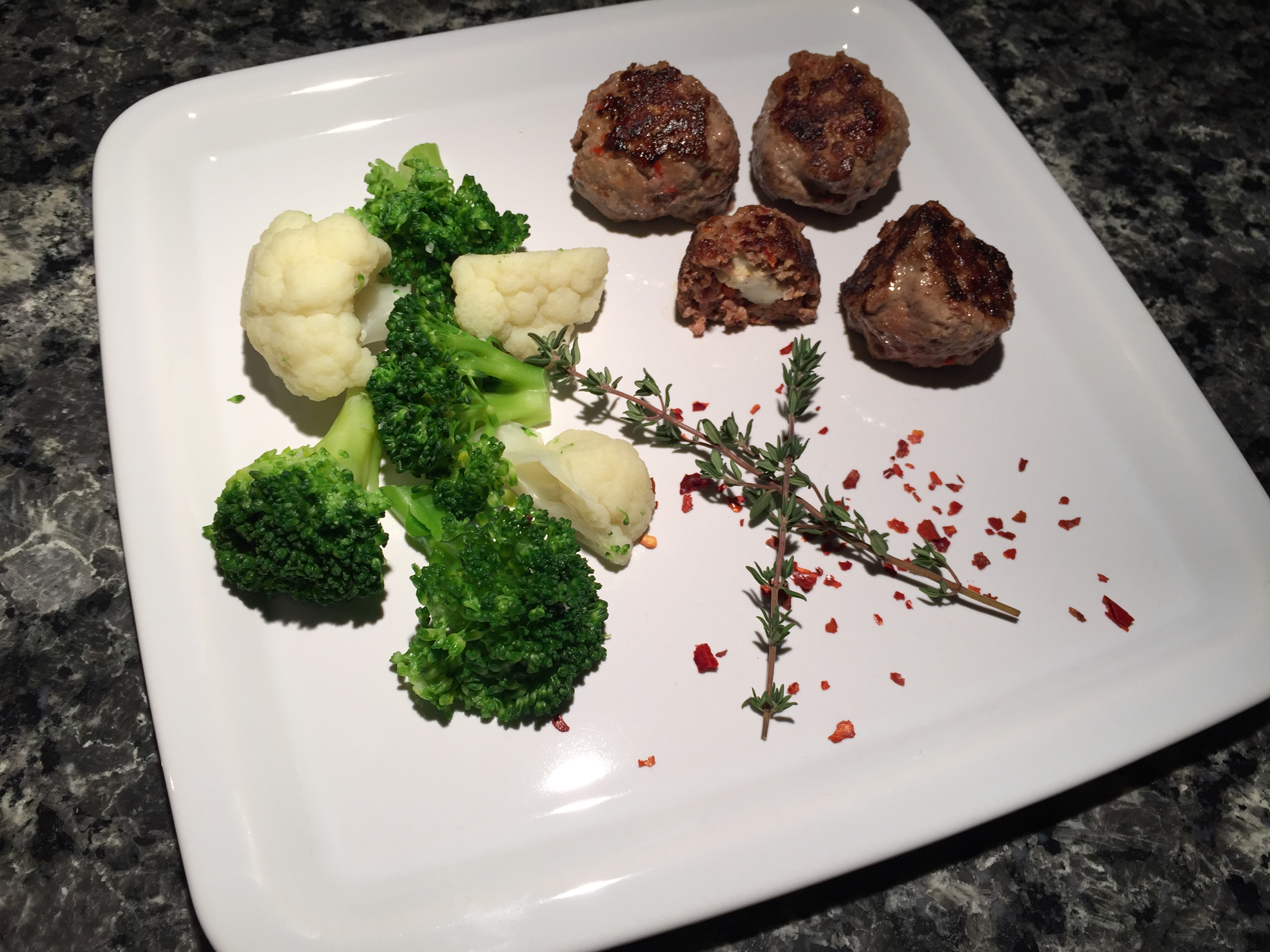 Feta-Meatballs